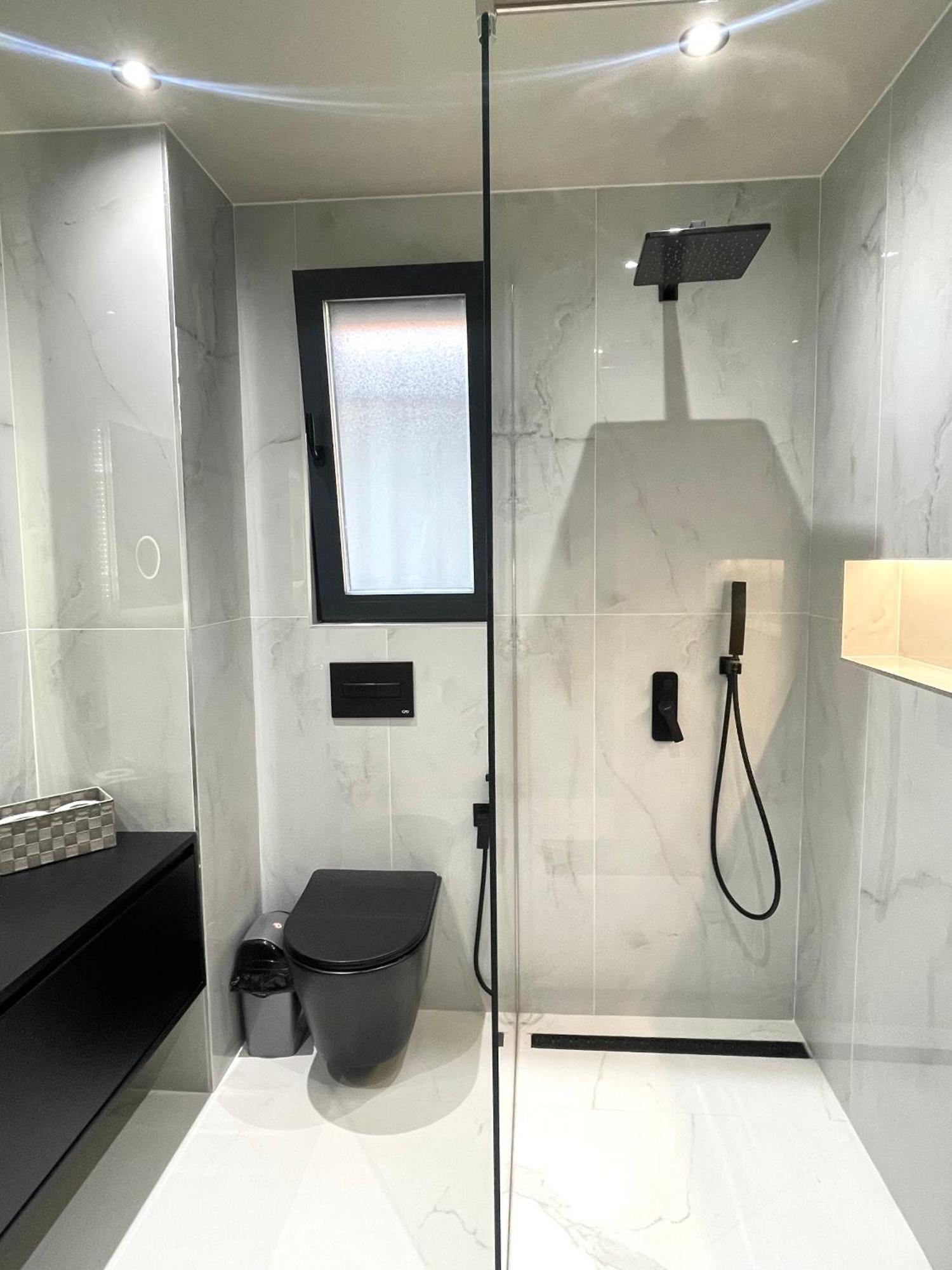 Dea'S Apartment: Hidden Gem 地拉那 外观 照片